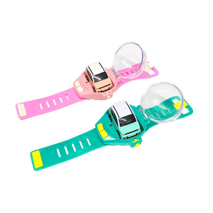 Obten el juguete del año ¡Carro Reloj!